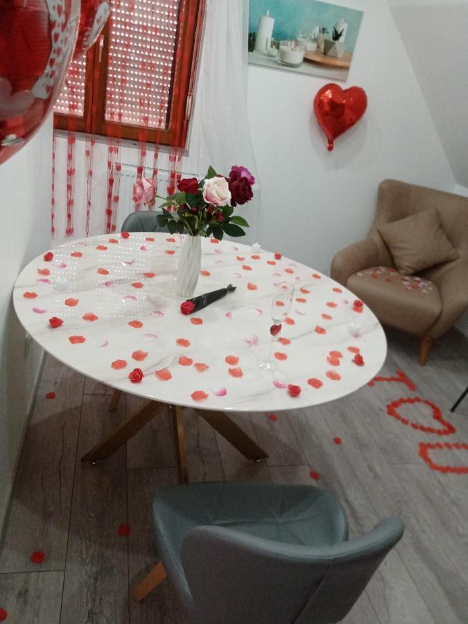 Studio Jacuzzi Au Centre Colmar Kültér fotó